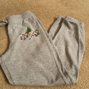 GIRLS - 🎄PEANUTS Gray Sweatpants - Size Large